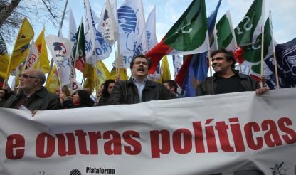 Fenprof hoje na rua em protesto contra desemprego e precariedade